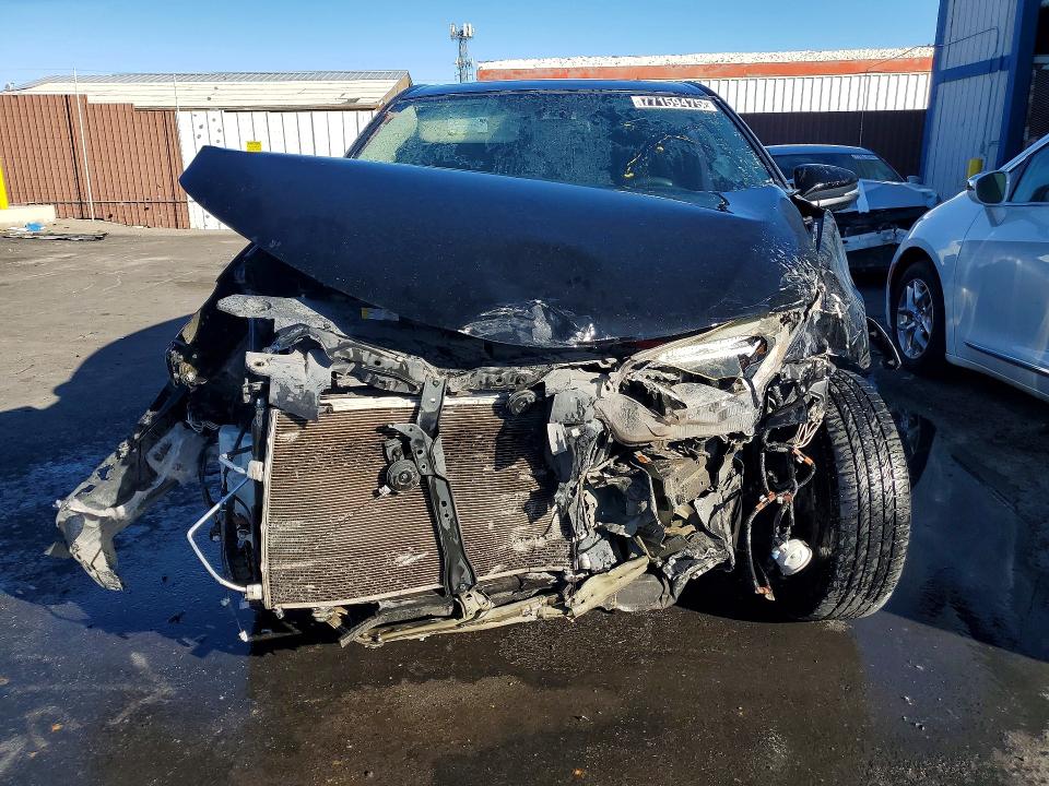 Photo 5 from auction – 2018 TOYOTA RAV4 with VIN 2T3WFREV5JW410078