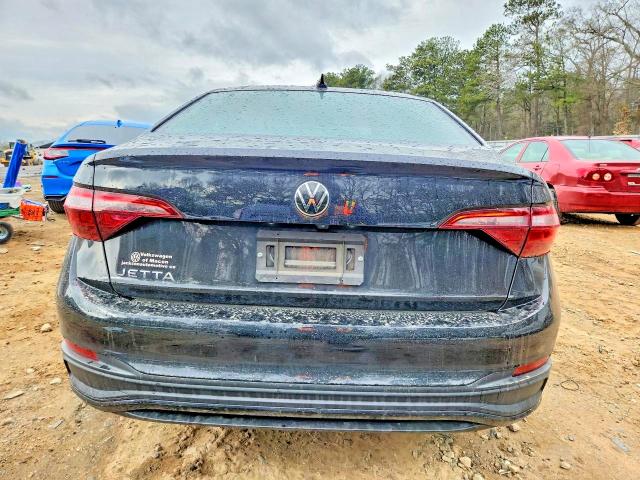 Photo 6 from auction – 2024 VOLKSWAGEN JETTA with VIN 3VWBM7BUXRM068447