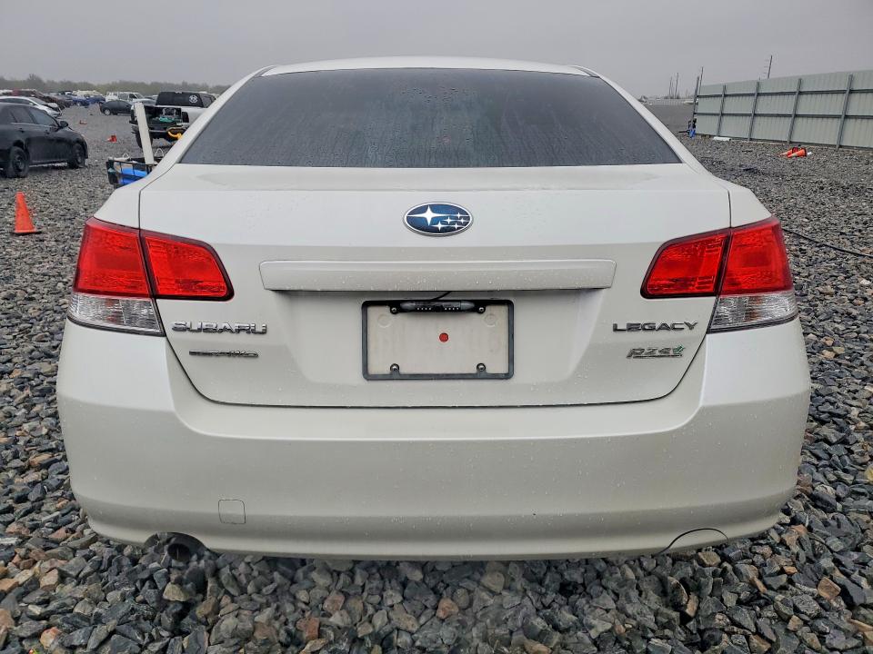 Photo 6 from auction – 2014 SUBARU LEGACY 2.5 with VIN 4S3BMBA64E3017806
