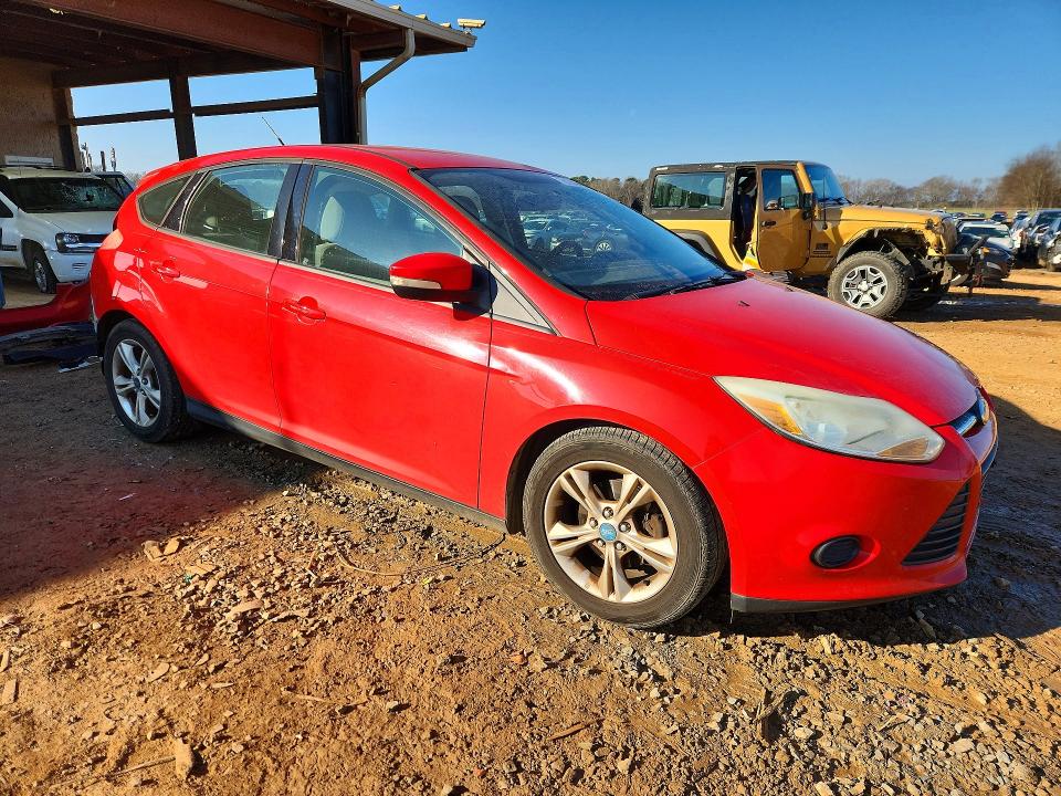 Photo 4 from auction – 2014 FORD FOCUS SE with VIN 1FADP3K22EL157666