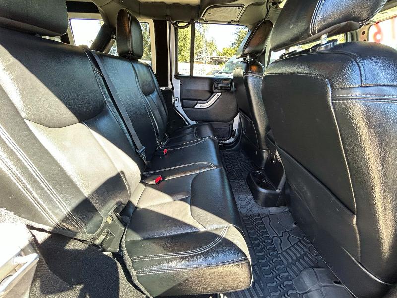 Photo 6 from auction – 2016 JEEP WRANGLER U with VIN 1C4BJWFG4GL136640