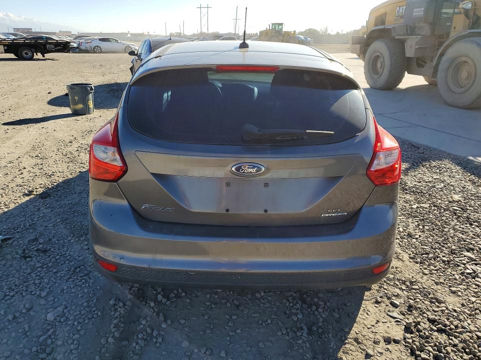 Photo 6 from auction – 2012 FORD FOCUS with VIN 1FAHP3M20CL435556