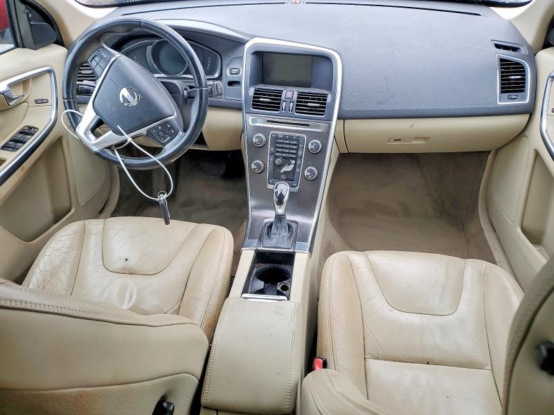 Photo 8 from auction – 2014 VOLVO XC60 with VIN YV4952DL3E2520338