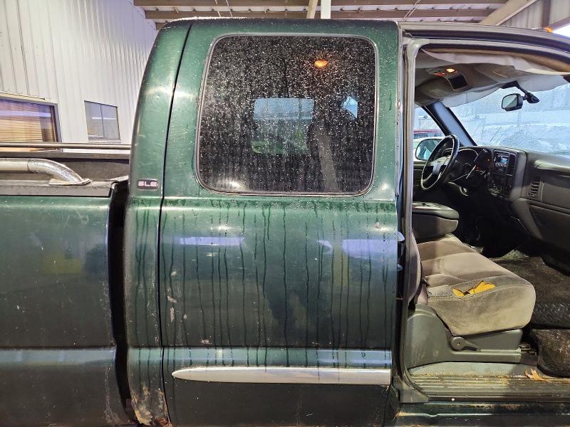 Photo 10 from auction – 2004 GMC SIERRA with VIN 1GTHK29U74E219206