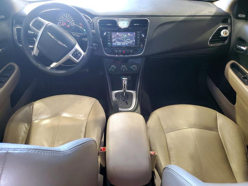 Photo 8 from auction – 2011 CHRYSLER 200 with VIN 1C3BC2FG8BN582231