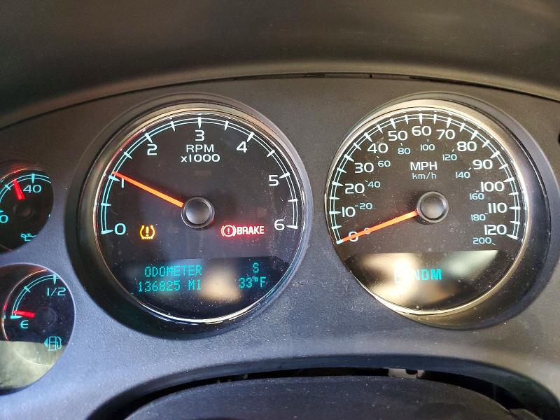 Photo 9 from auction – 2010 GMC YUKON DENA with VIN 1GKUKEEF4AR181434