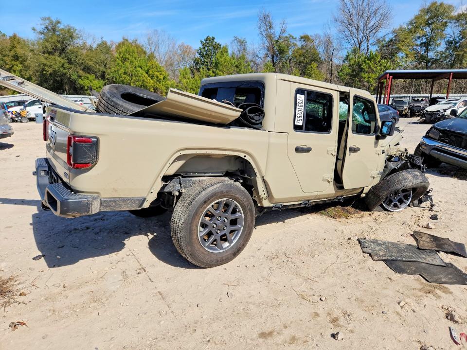 Foto 3 de la subasta – 2020 JEEP GLADIATOR con VIN 1C6HJTFG4LL160690