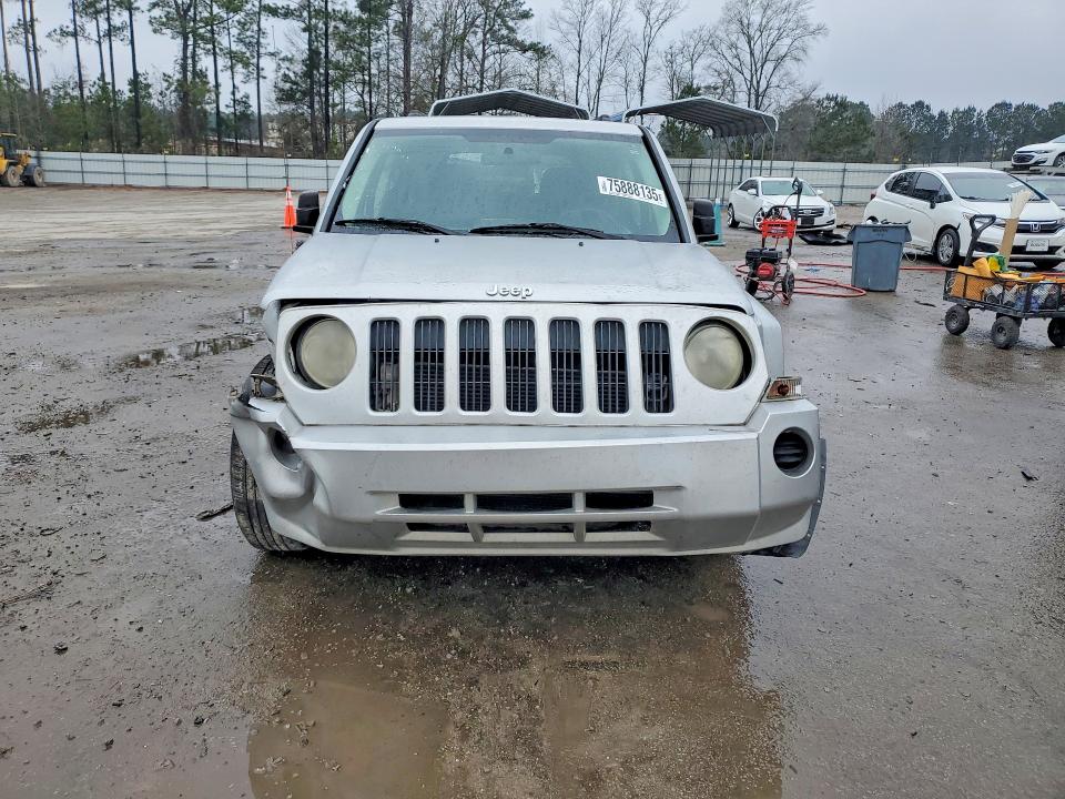Photo 5 from auction – 2008 JEEP PATRIOT SP with VIN 1J8FT28W38D642845