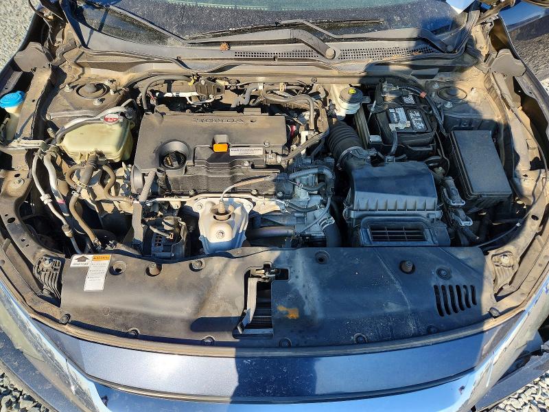 Photo 11 from auction – 2016 HONDA CIVIC LX with VIN 19XFC2F53GE207998