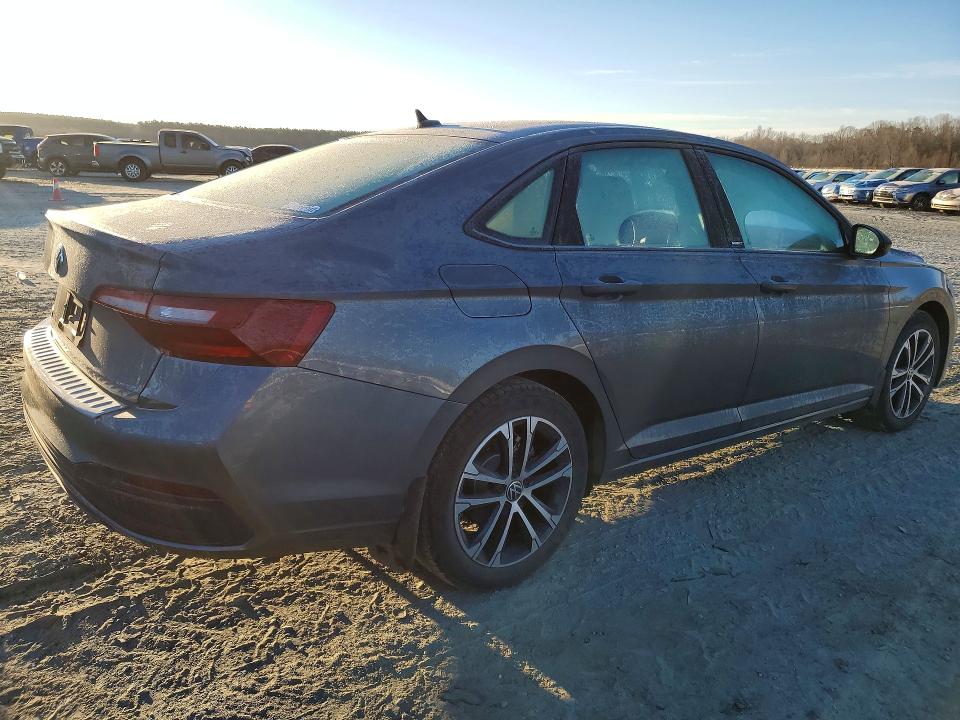 Photo 3 from auction – 2024 VOLKSWAGEN JETTA with VIN 3VWAM7BU9RM041929