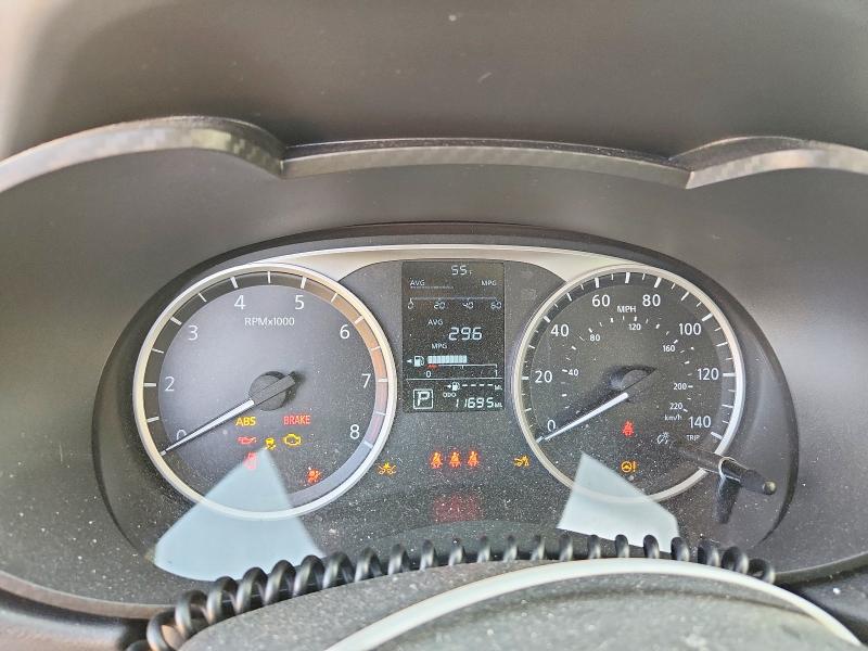 Photo 9 from auction – 2024 NISSAN VERSA with VIN 3N1CN8DV4RL926083