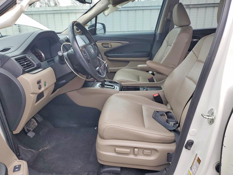 Photo 7 from auction – 2016 HONDA PILOT with VIN 5FNYF5H74GB012874