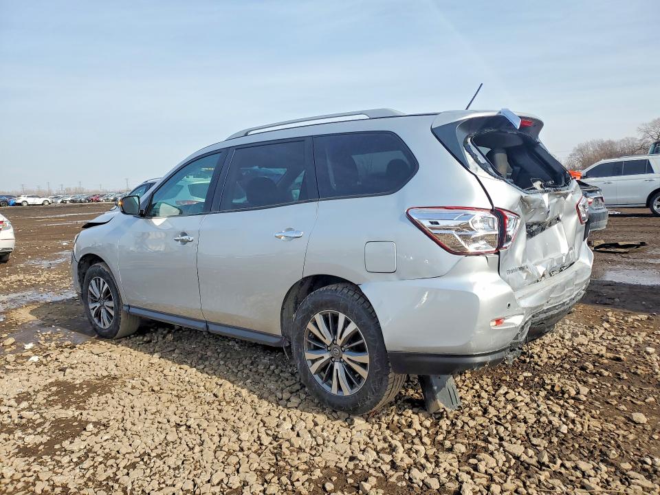 Photo 2 from auction – 2018 NISSAN PATHFINDER with VIN 5N1DR2MM7JC660905