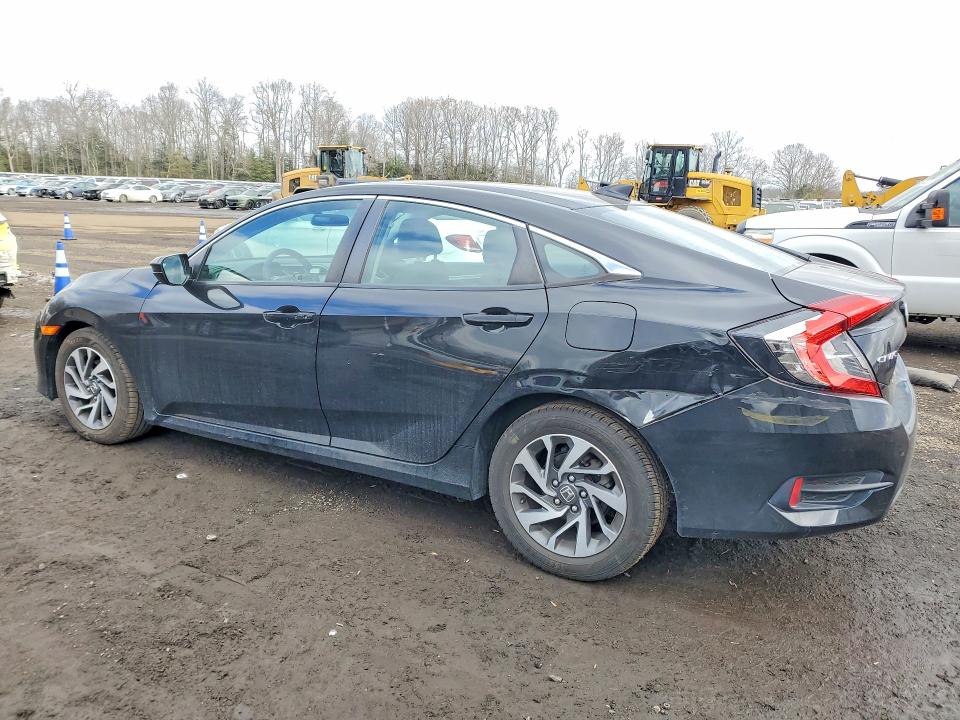 Photo 2 from auction – 2017 HONDA CIVIC EX with VIN 2HGFC2F75HH568125