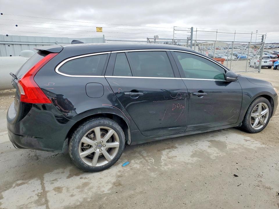 Photo 3 from auction – 2017 VOLVO V60 with VIN YV140MEK0H1331468