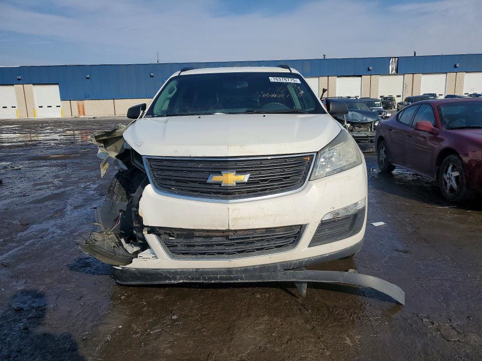 Photo 5 from auction – 2015 CHEVROLET TRAVERSE with VIN 1GNKRFED5FJ103549