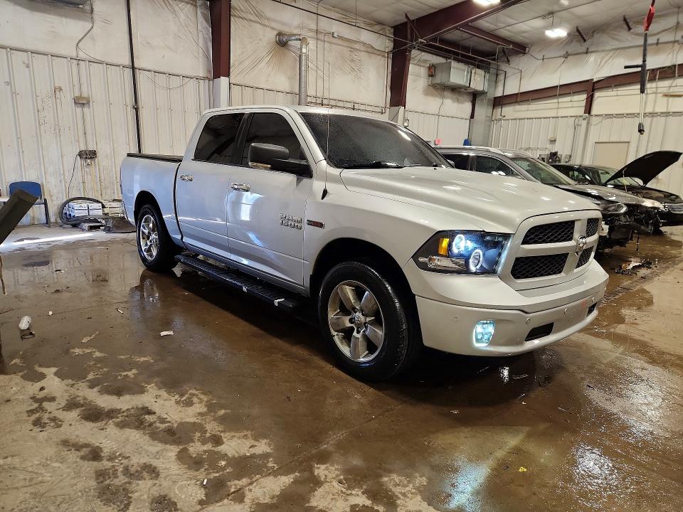 Photo 4 from auction – 2017 RAM 1500 with VIN 1C6RR7LM4HS881314
