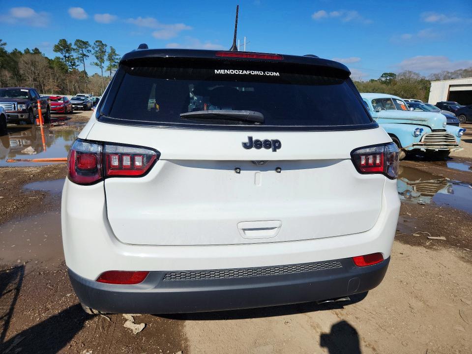 Photo 6 from auction – 2022 JEEP COMPASS with VIN 3C4NJCBB8NT179854