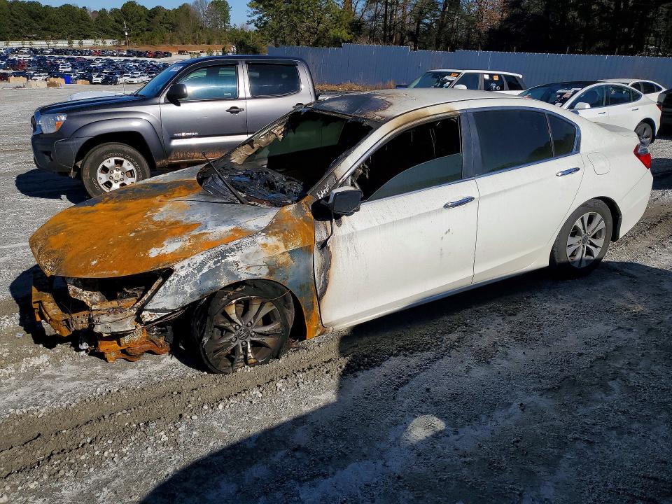 Photo 1 from auction – 2014 HONDA ACCORD with VIN 1HGCR2F39EA055680