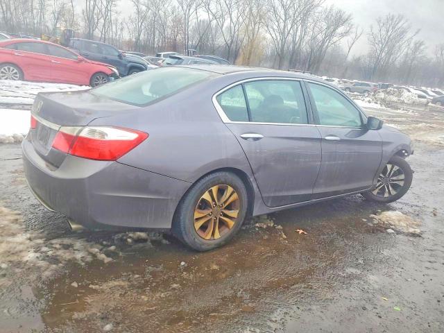 Photo 3 from auction – 2015 HONDA ACCORD with VIN 1HGCR2F32FA007407