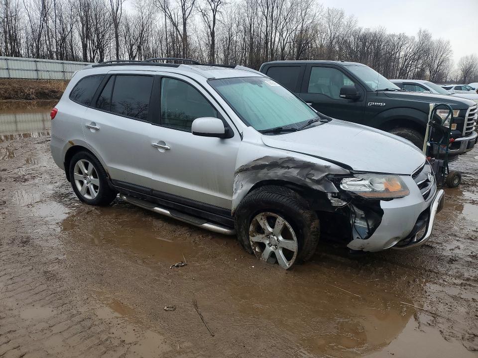 Photo 4 from auction – 2007 HYUNDAI SANTA FE S with VIN 5NMSH73E07H034807