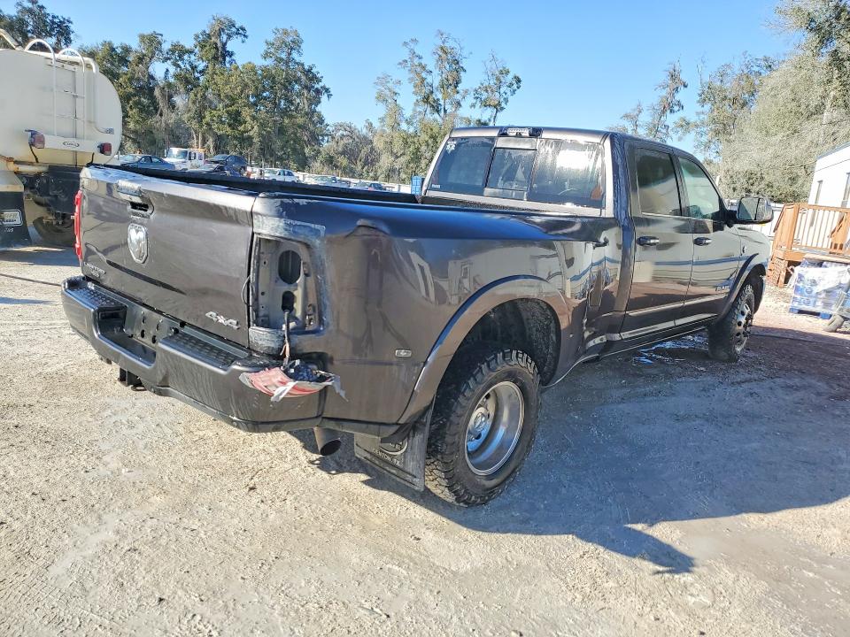 Photo 3 from auction – 2021 RAM 3500 LIMIT with VIN 3C63RRRLXMG517710