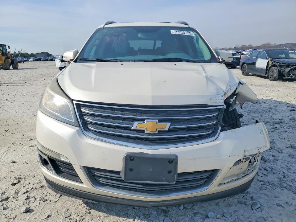 Photo 5 from auction – 2015 CHEVROLET TRAVERSE L with VIN 1GNKVHKD8FJ336644
