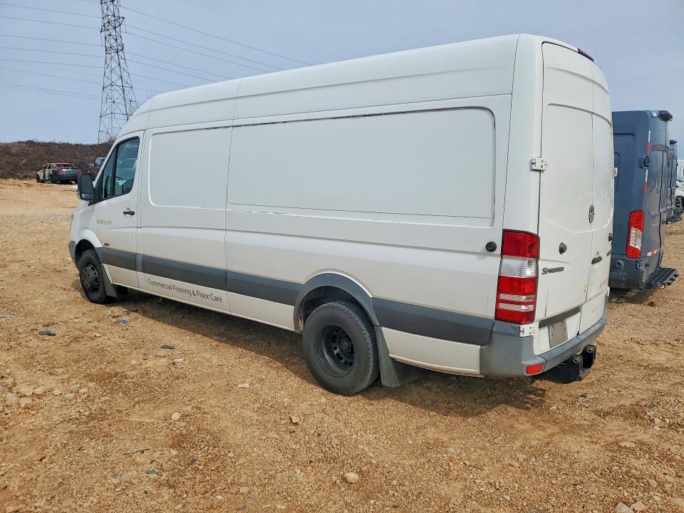 Photo 2 from auction – 2011 FREIGHTLINER SPRINTER with VIN WDYPF1CCXB5519320