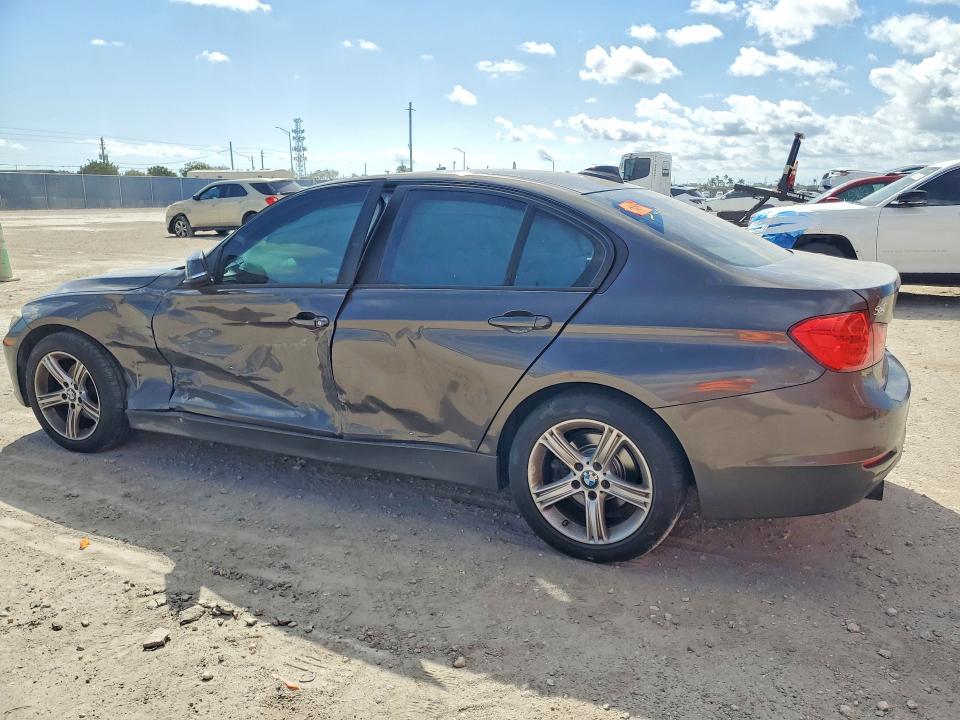 Photo 2 from auction – 2015 BMW 320 I with VIN WBA3B1C54FP831289