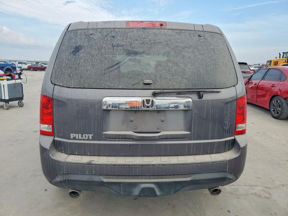 Photo 6 from auction – 2015 HONDA PILOT with VIN 5FNYF3H54FB013265