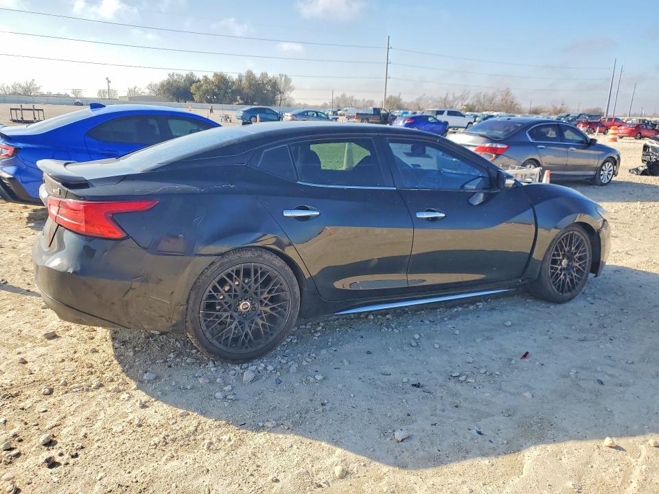 Photo 3 from auction – 2017 NISSAN MAXIMA with VIN 1N4AA6AP8HC446560