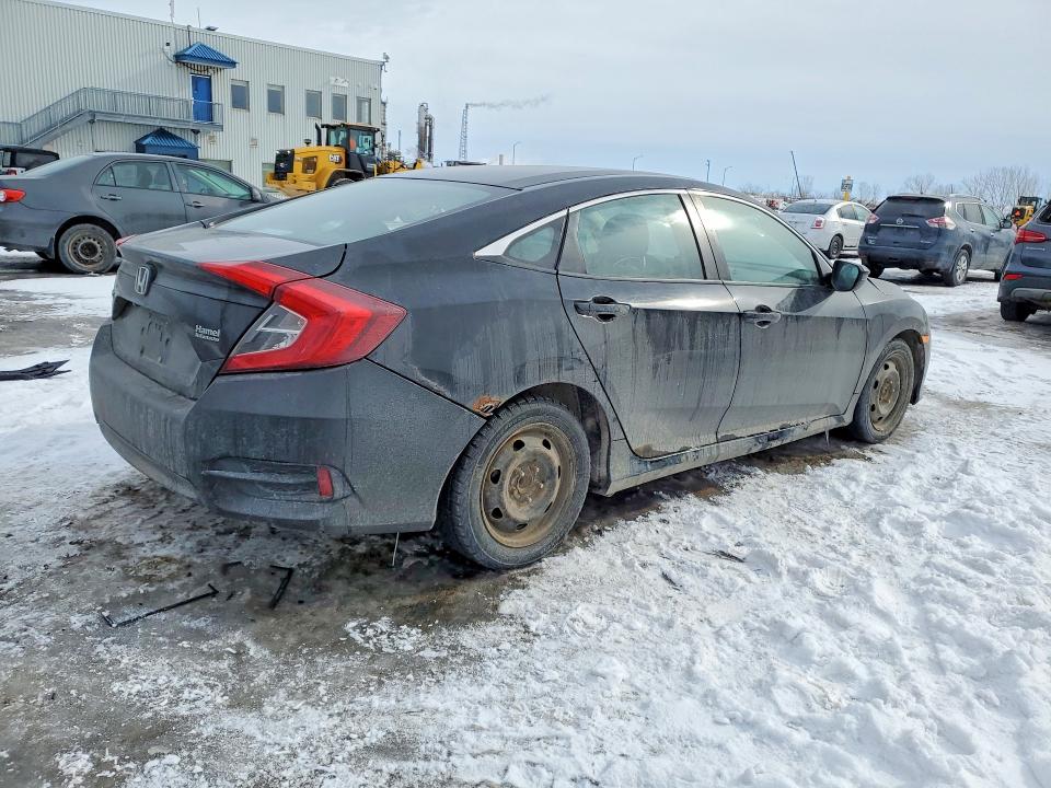 Photo 3 from auction – 2016 HONDA CIVIC with VIN 2HGFC2E54GH035746