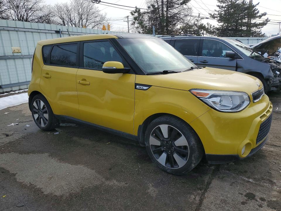Photo 4 from auction – 2014 KIA SOUL with VIN KNDJX3A52E7011284