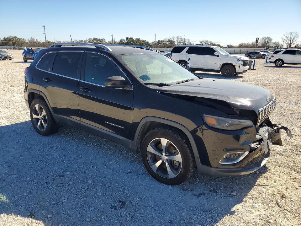 Photo 4 from auction – 2019 JEEP CHEROKEE with VIN 1C4PJMDX1KD259800