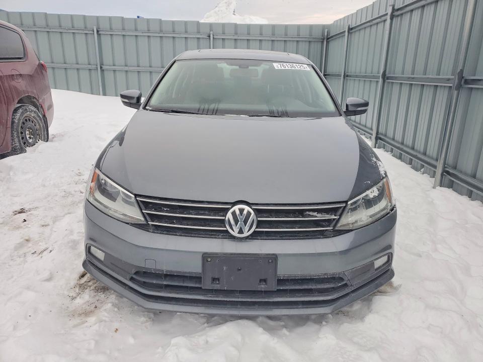 Photo 5 from auction – 2016 VOLKSWAGEN JETTA SEL with VIN 3VWL07AJ3GM357657