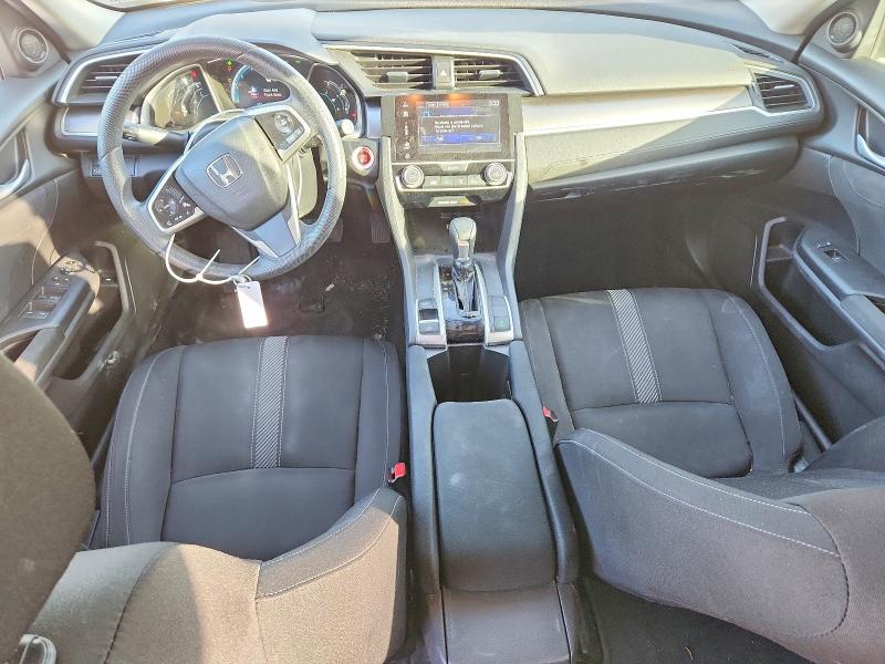 Photo 8 from auction – 2016 HONDA CIVIC with VIN 19XFC2F82GE076637