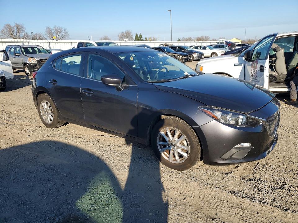 صورة رقم 4 من المزاد - 2016 MAZDA 3 SPORT مع VIN JM1BM1K7XG1310755