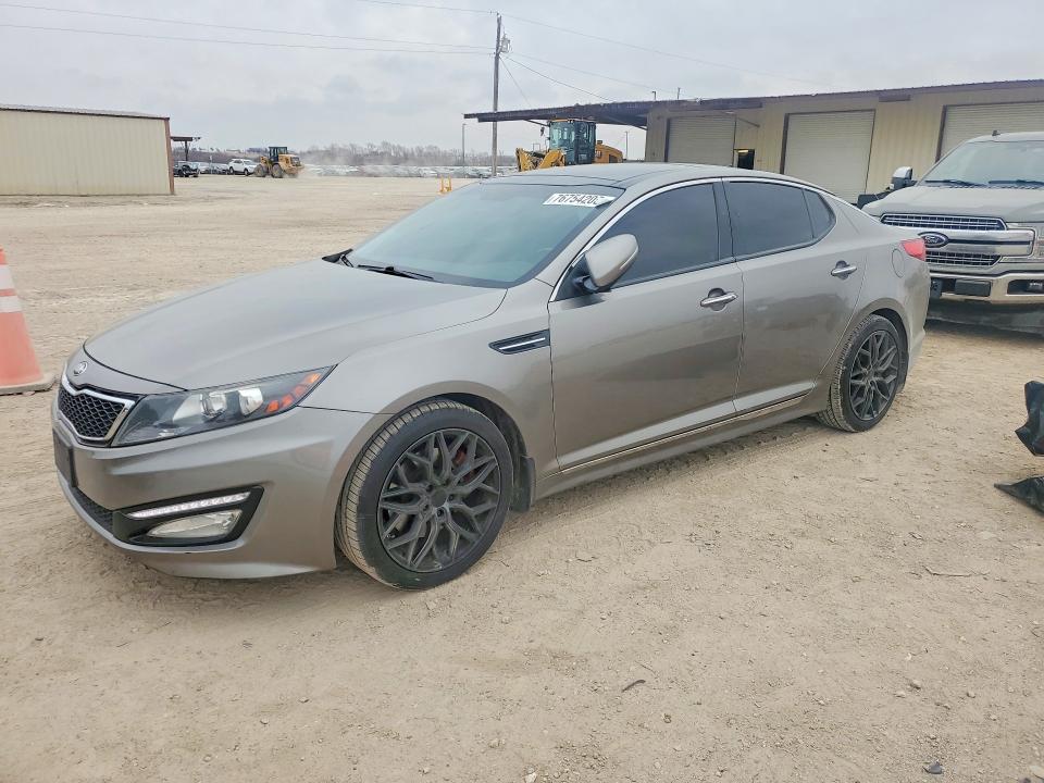 KIA OPTIMA SX 2013 with VIN 5XXGR4A68DG110328 - Photo from auction