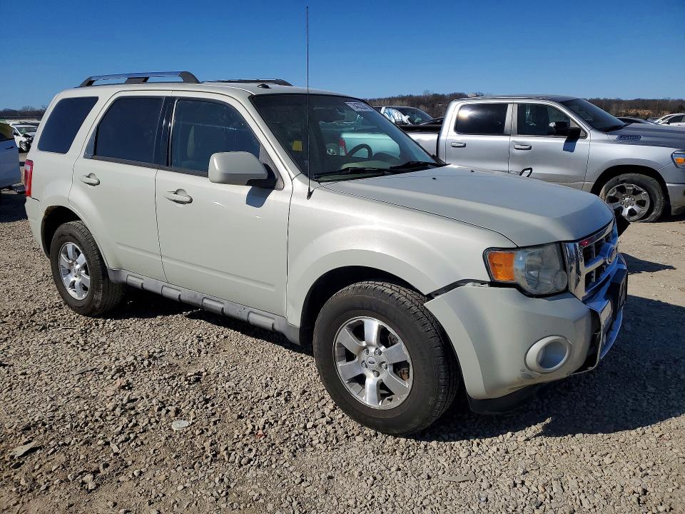 Photo 4 from auction – 2009 FORD ESCAPE with VIN 1FMCU94G39KB39372