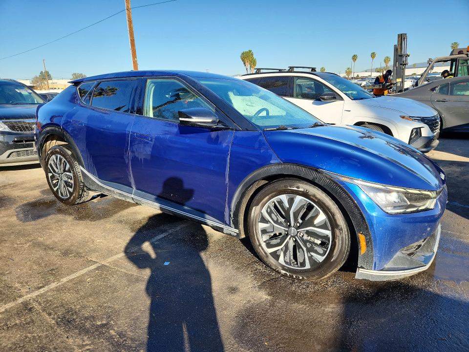 Photo 4 from auction – 2024 KIA EV6 LIGHT with VIN KNDC34LA4R5211590
