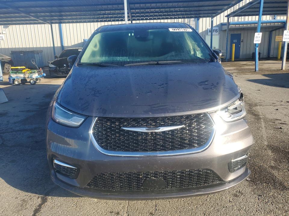 Photo 5 from auction – 2023 CHRYSLER PACIFICA with VIN 2C4RC1BG1PR581376