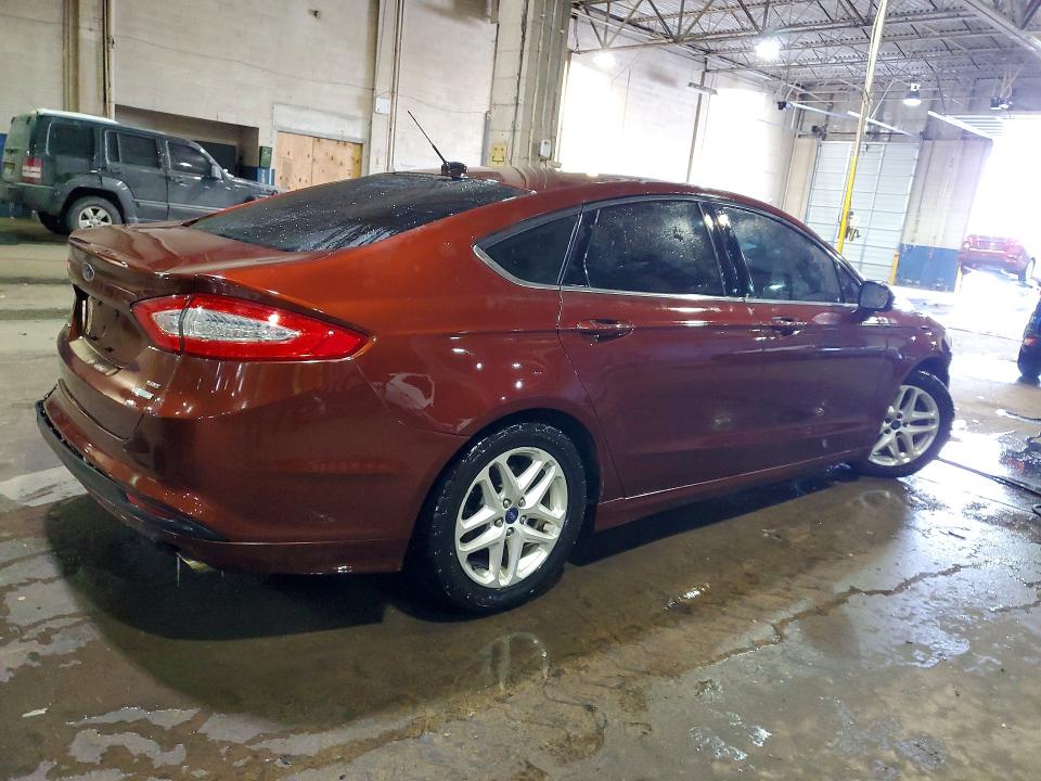 Photo 3 from auction – 2016 FORD FUSION with VIN 3FA6P0HD1GR169327