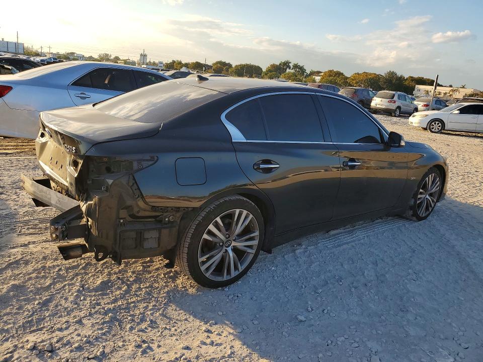Photo 3 from auction – 2018 INFINITI Q50 with VIN JN1EV7AP9JM591003