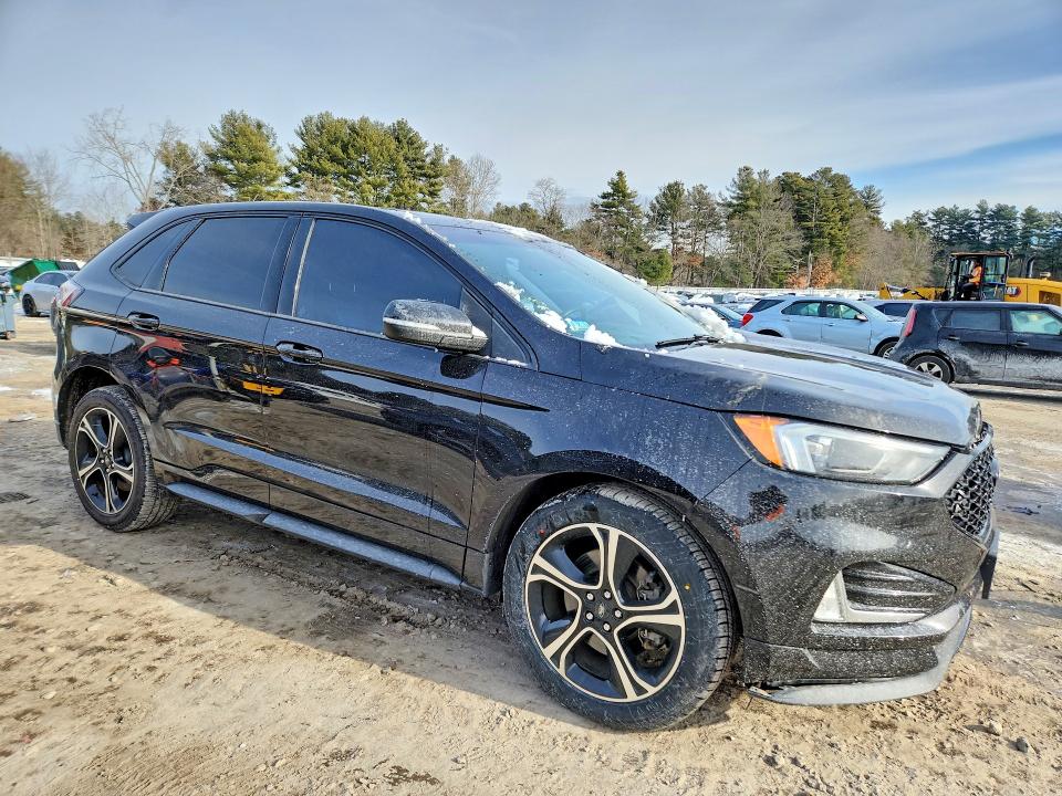 Photo 4 from auction – 2019 FORD EDGE ST with VIN 2FMPK4AP9KBC27440