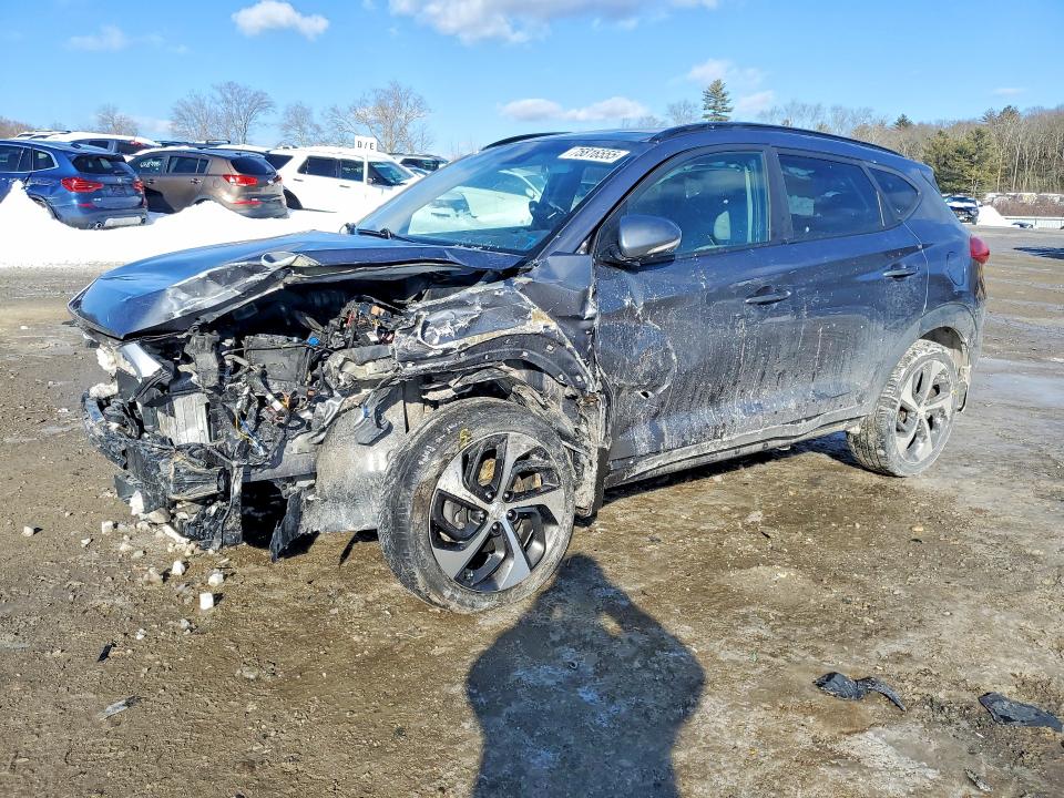 HYUNDAI TUCSON 2018 with VIN KM8J3CA2XJU762044 - Photo from auction