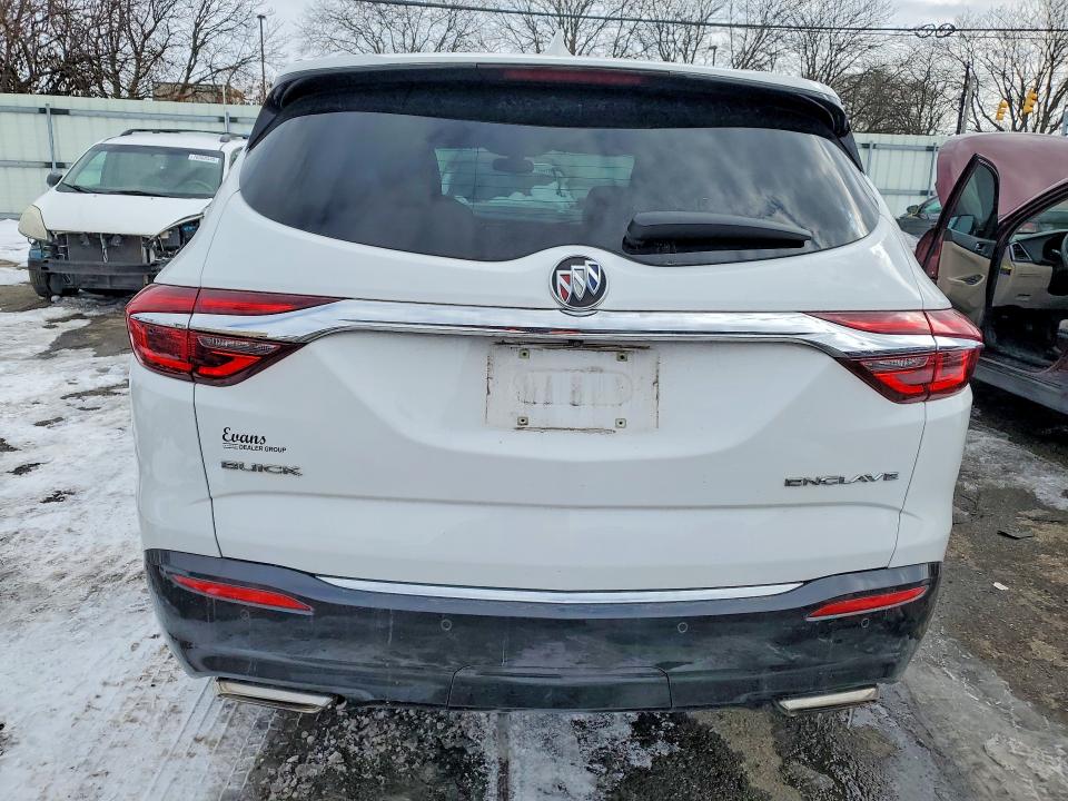 Photo 6 from auction – 2018 BUICK ENCLAVE with VIN 5GAERBKW7JJ256657