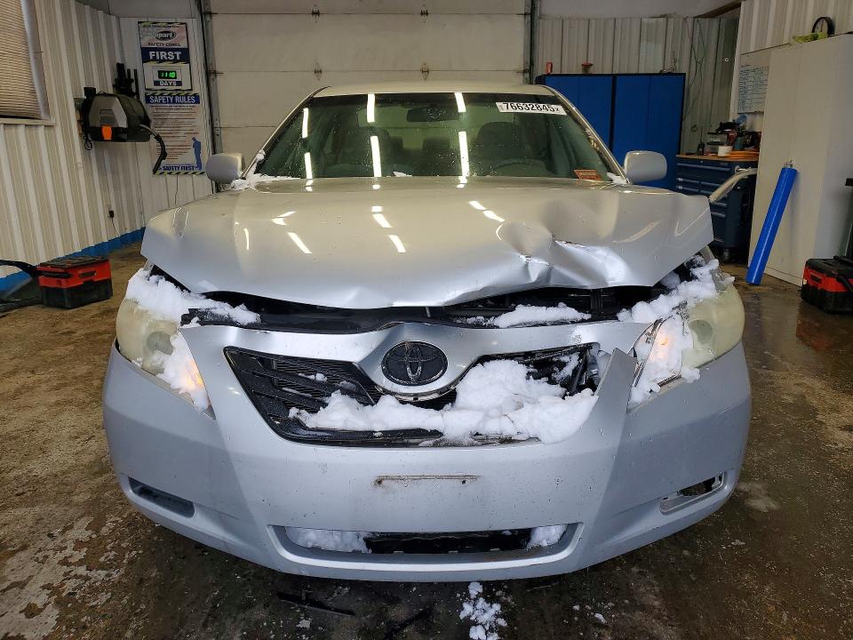 Photo 5 from auction – 2007 TOYOTA CAMRY with VIN 4T1BE46K97U549043