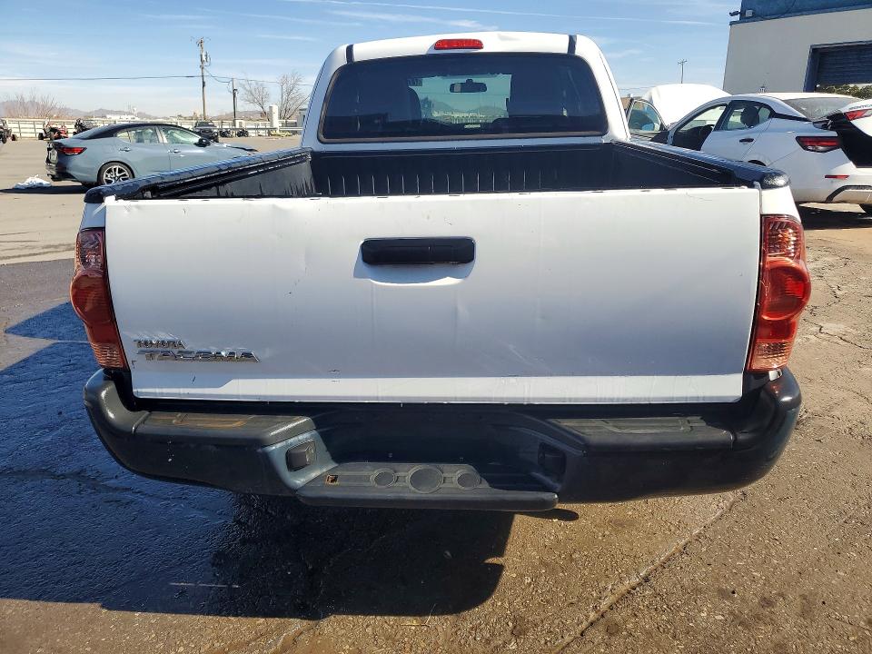 Photo 6 from auction – 2014 TOYOTA TACOMA with VIN 5TFTX4CN5EX043495