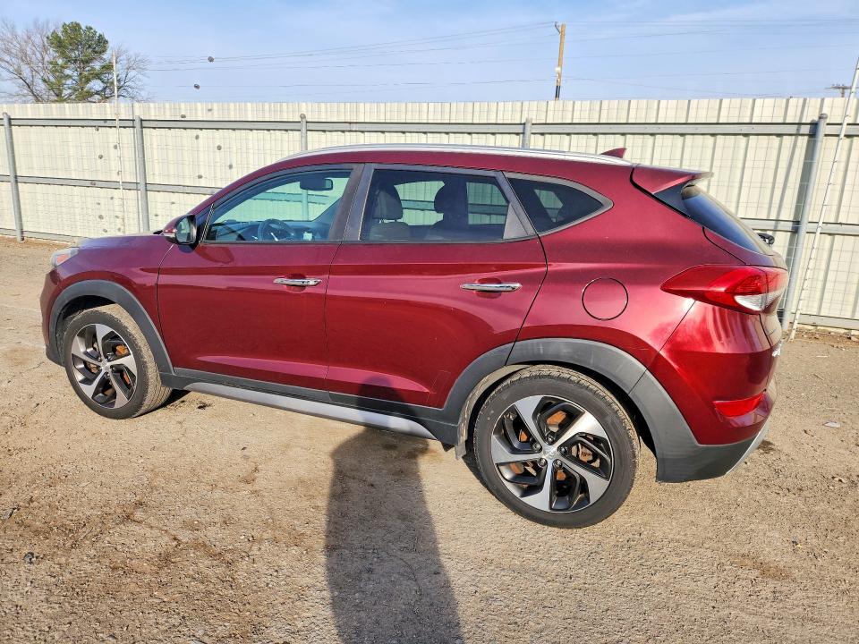 Photo 2 from auction – 2017 HYUNDAI TUCSON with VIN KM8J3CA2XHU358428
