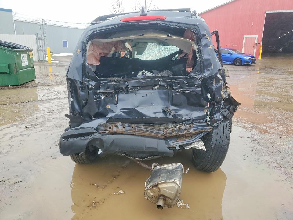 Photo 6 from auction – 2018 SUBARU FORESTER with VIN JF2SJEBC6JH431313